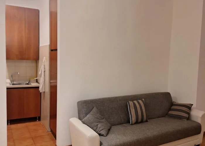 Modern Flat In The Design District Apartment Mailand